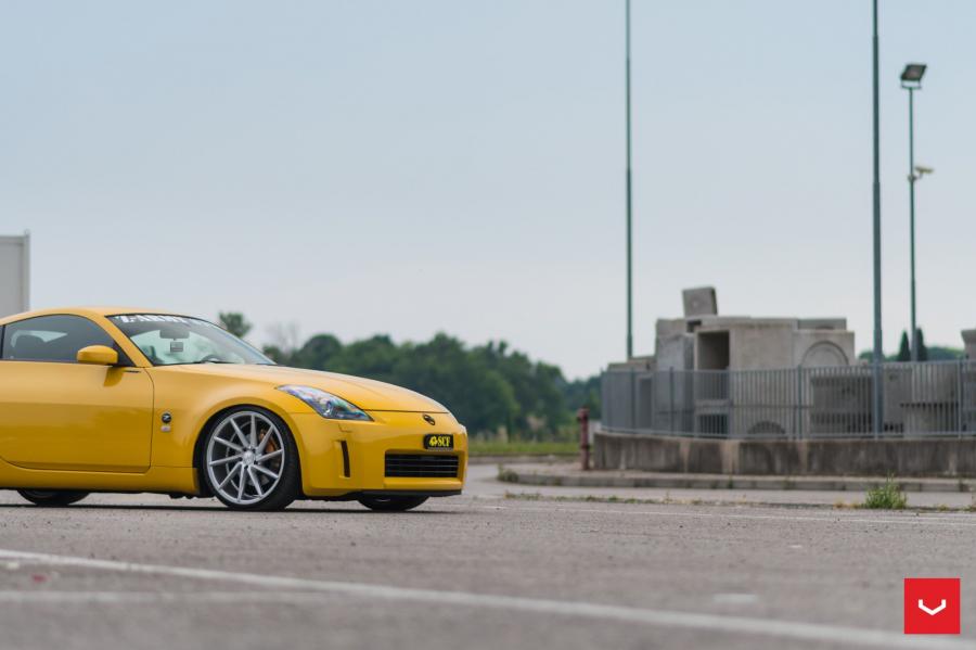  Nissan 350Z on Vossen Wheels (CVT) 2017 года  (фото 8 из 40)